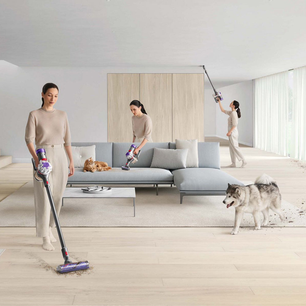 Dyson V8 (SV25) Cordless Vacuum Cleaner - Silver/Nickel - Pristine